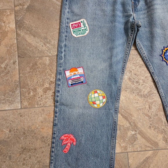 Levi's 555 Jeans W36‎ L30 Custom Patches Light Wash Denim Menswear - Picture 4 of 11